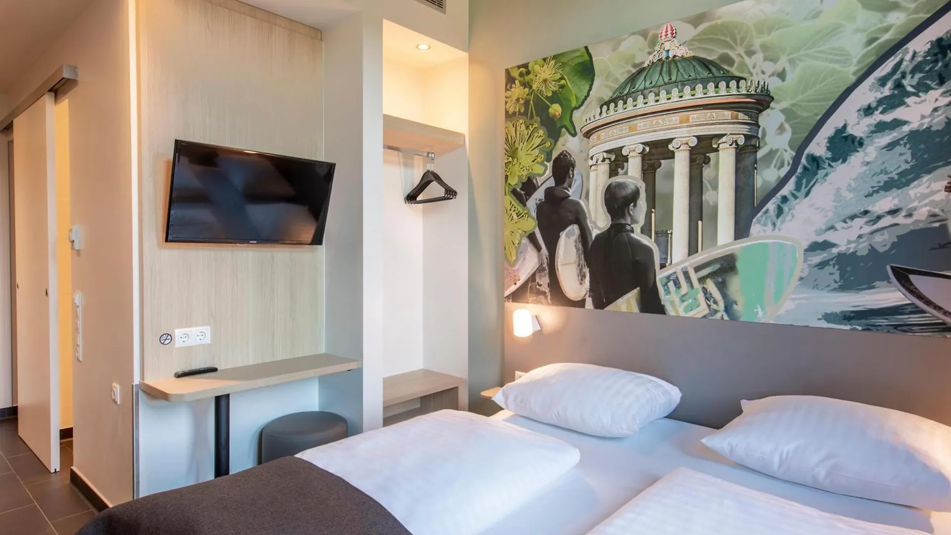 B&B Hotel Muenchen-Trudering 3*, Munich