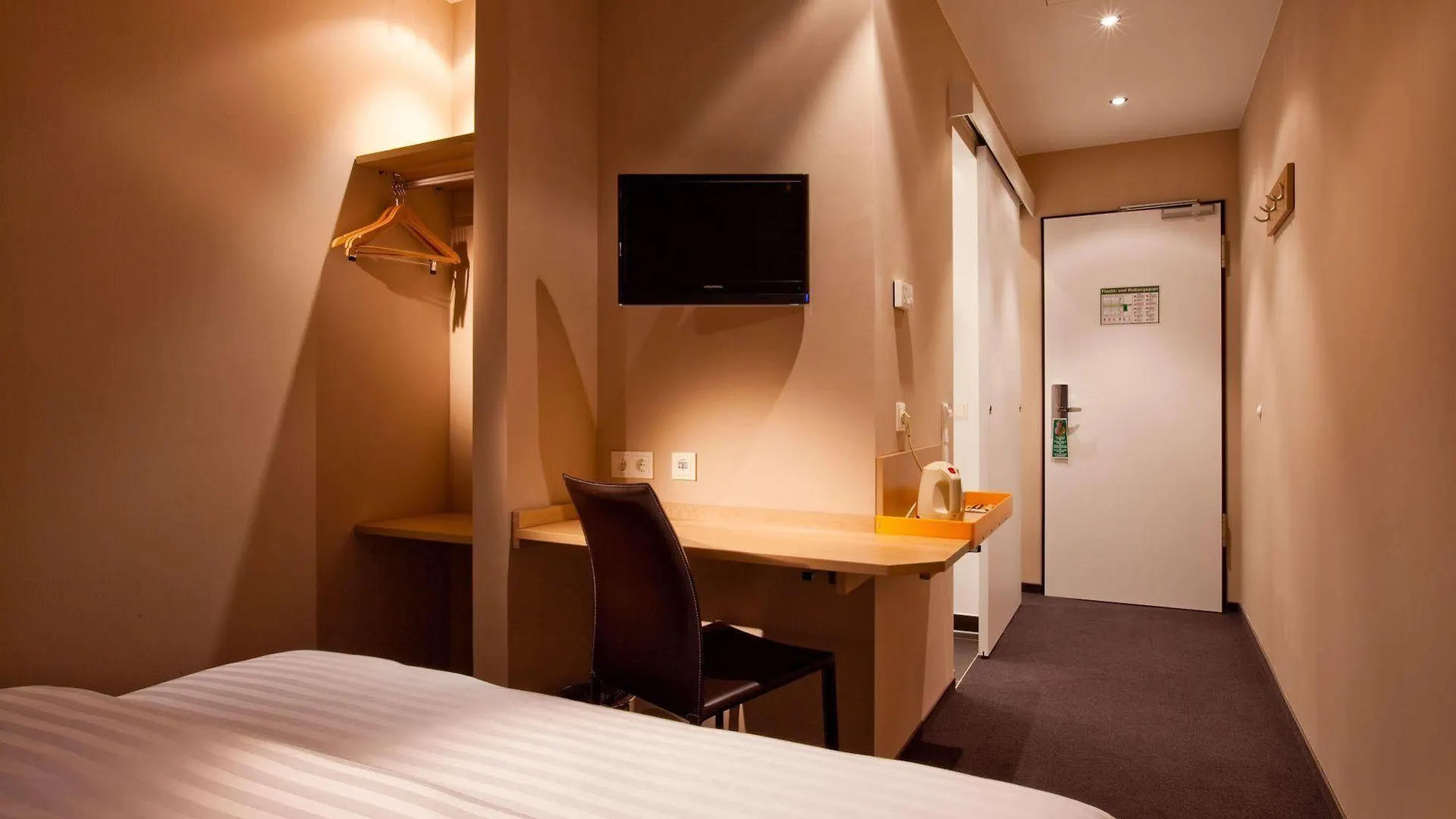 B&B Hotel Muenchen-Trudering  Munich