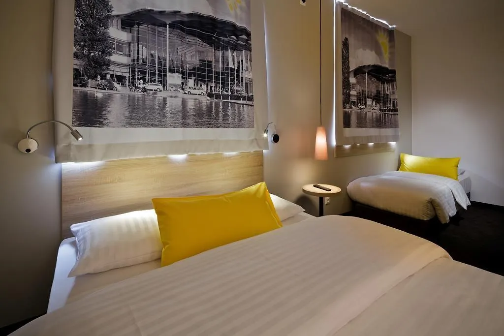 B&B Hotel Muenchen-Trudering